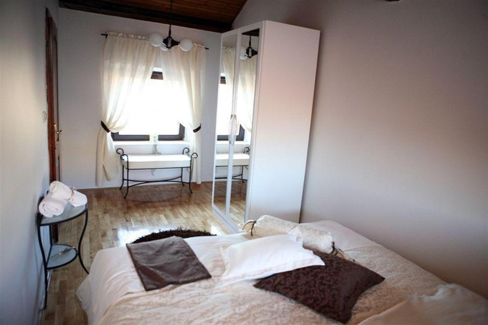 Apartments Filip & Viktoria In The Center Of Trogir Extérieur photo