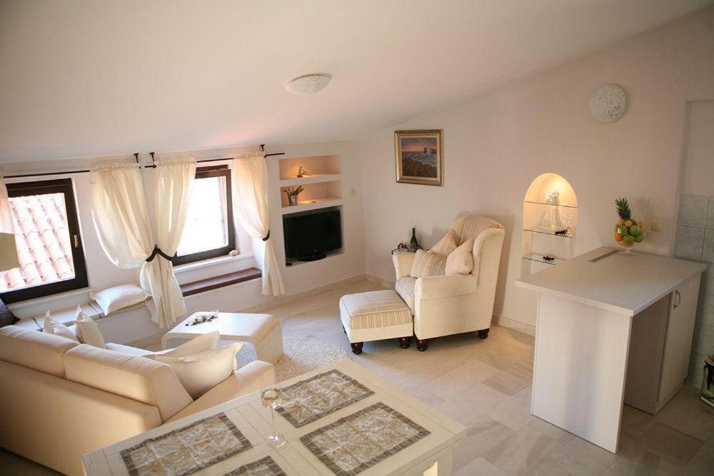 Apartments Filip & Viktoria In The Center Of Trogir Extérieur photo